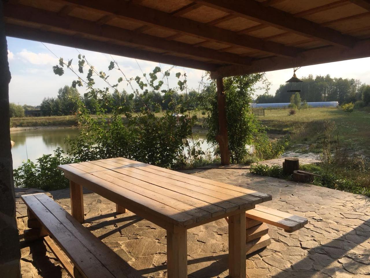 Диброва Dibrova  Luaran gambar